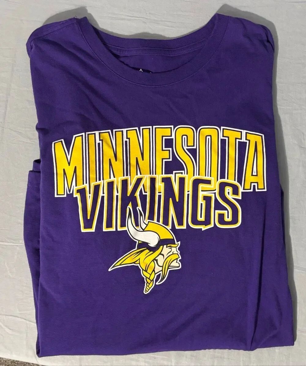 Men's Minnesota Vikings T-Shirt Purple Graphic Tee 3XL